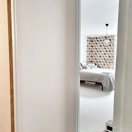 홈스테이 Roomhomecsm Chambres Privees , Une Seule Salle D'eau Si Vous Reservez 2 Chambres Ou La Suite, Jacuzzi Sur Demande Charly-sur-Marne